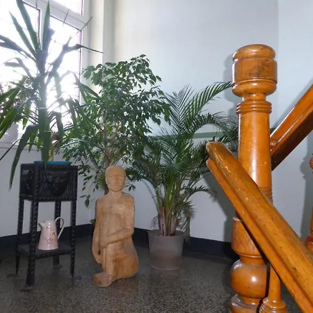 Stadtvilla Πανσιόν 3*